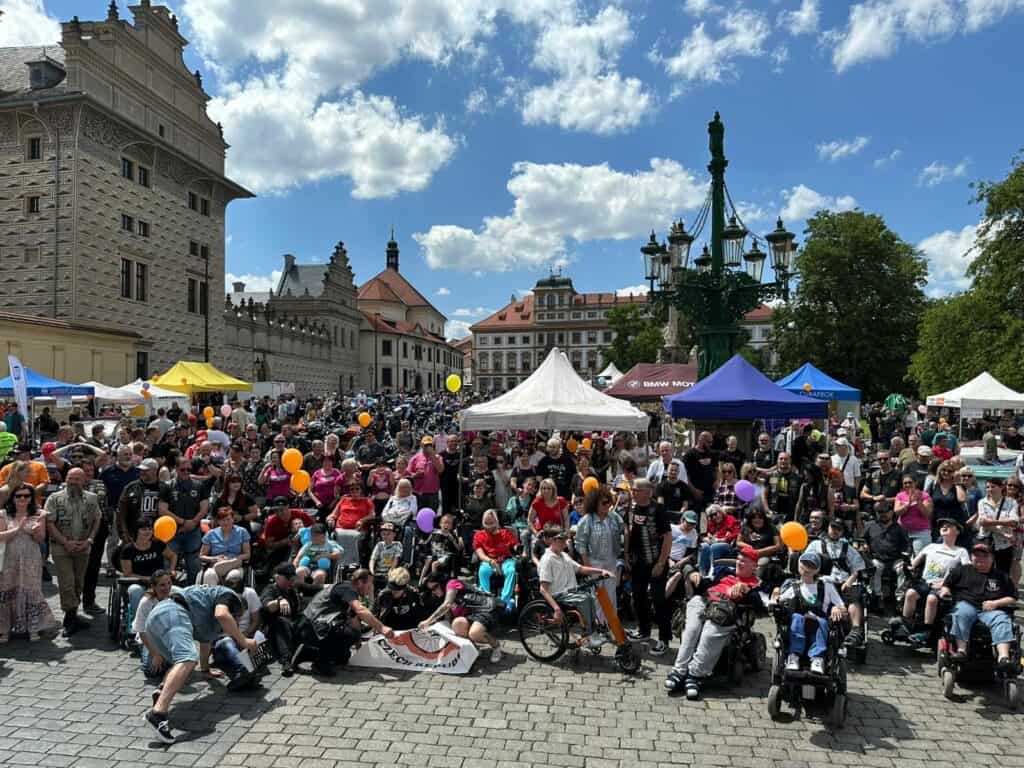 MDA ride na Hradčanském náměstí